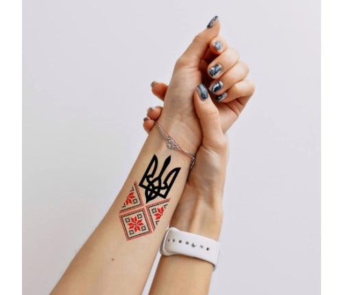 Тимчасове тату "Вишиванка із гербом"